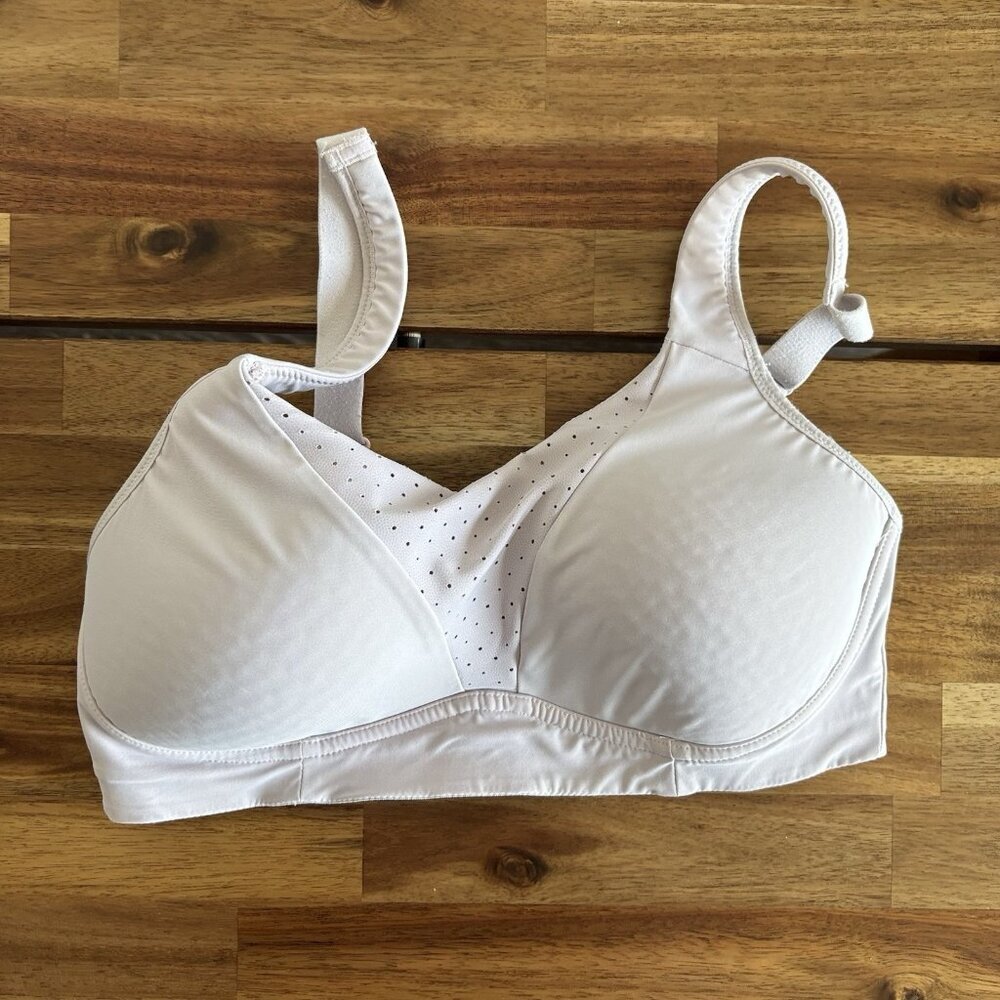 Lululemon Run Times Bra High Sports Bra Women's 34D Strawberry Milkshake Gym